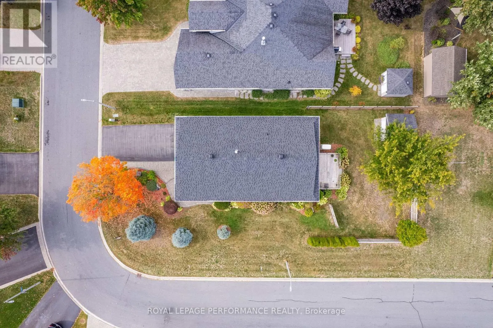 541 DEAN DRIVE