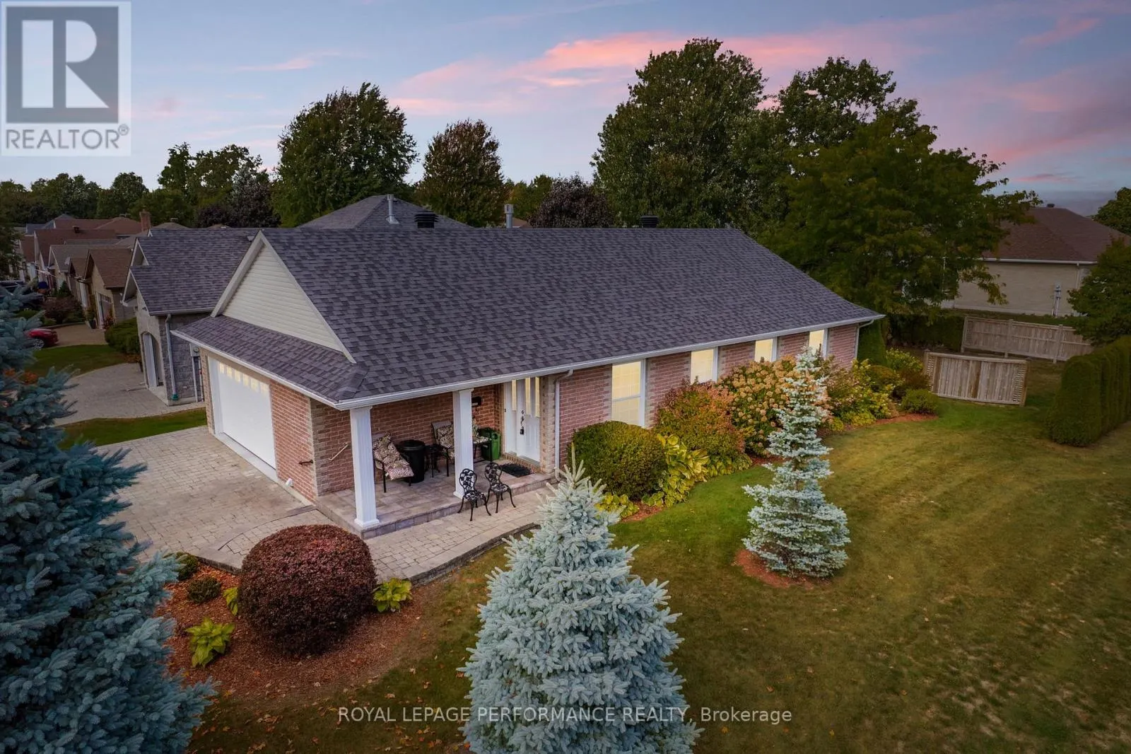 541 DEAN DRIVE
