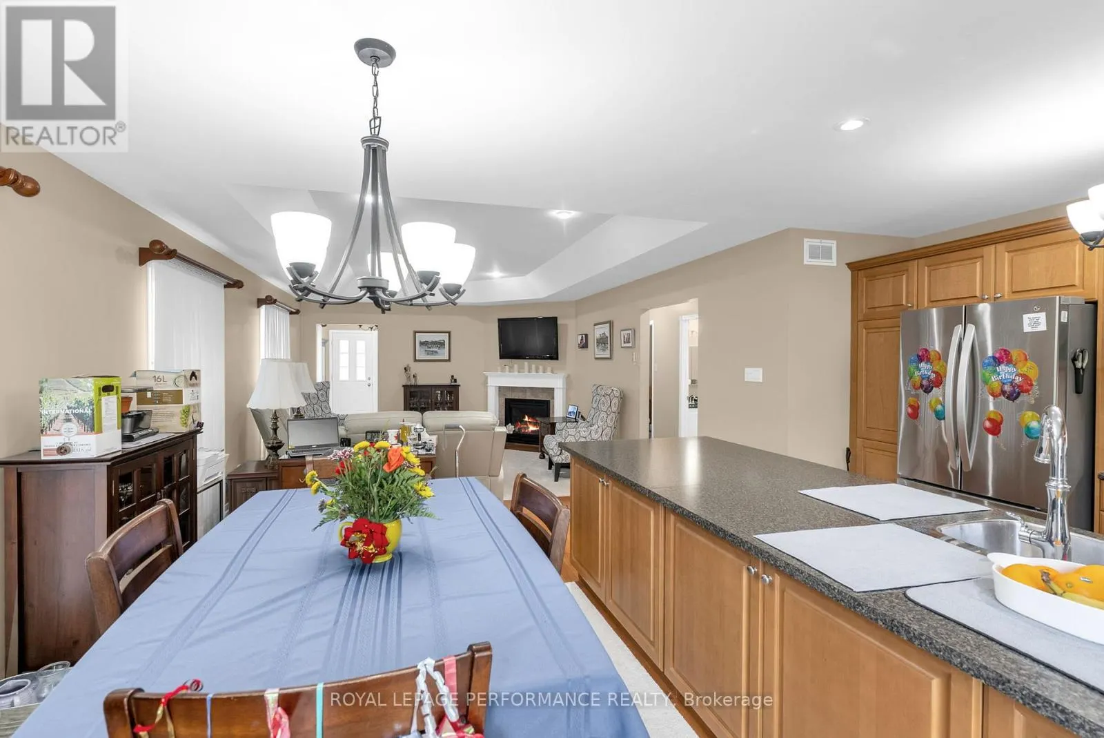 541 DEAN DRIVE