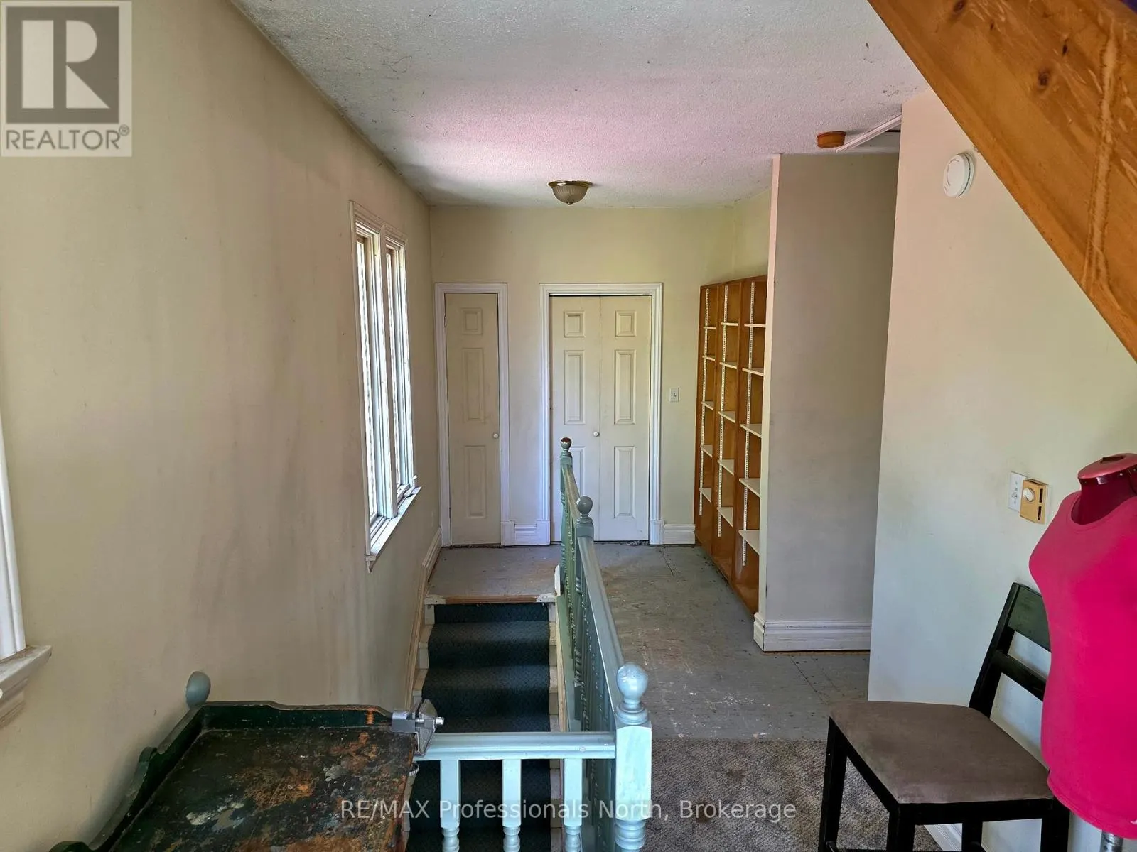 92 CONCESSION 2 & 3 ROAD W