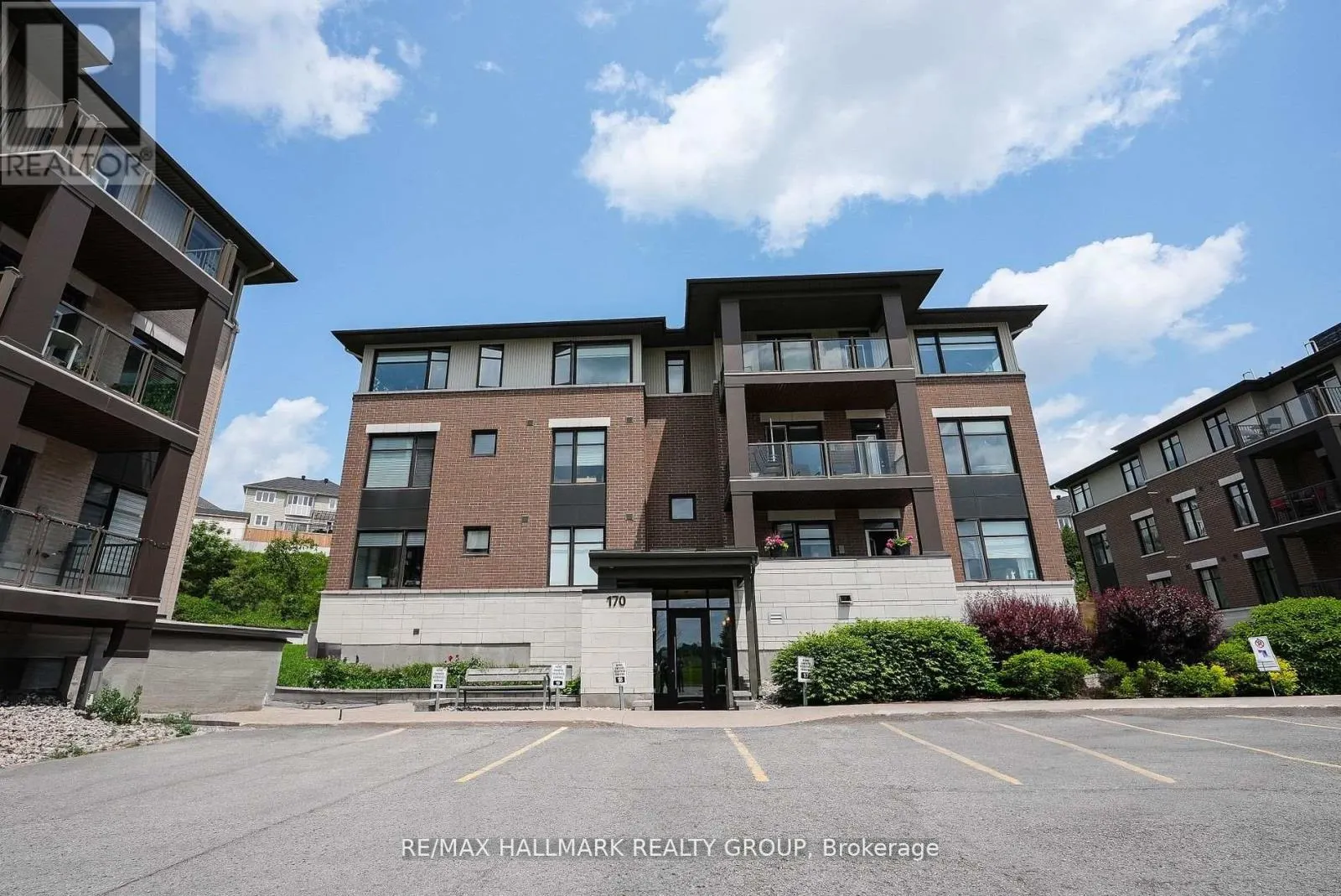 202 - 170 GUELPH