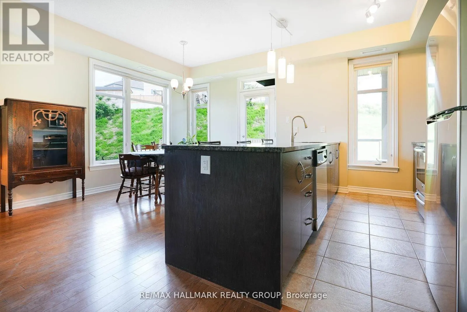 202 - 170 GUELPH