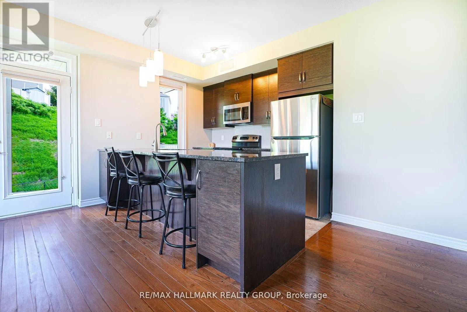 202 - 170 GUELPH