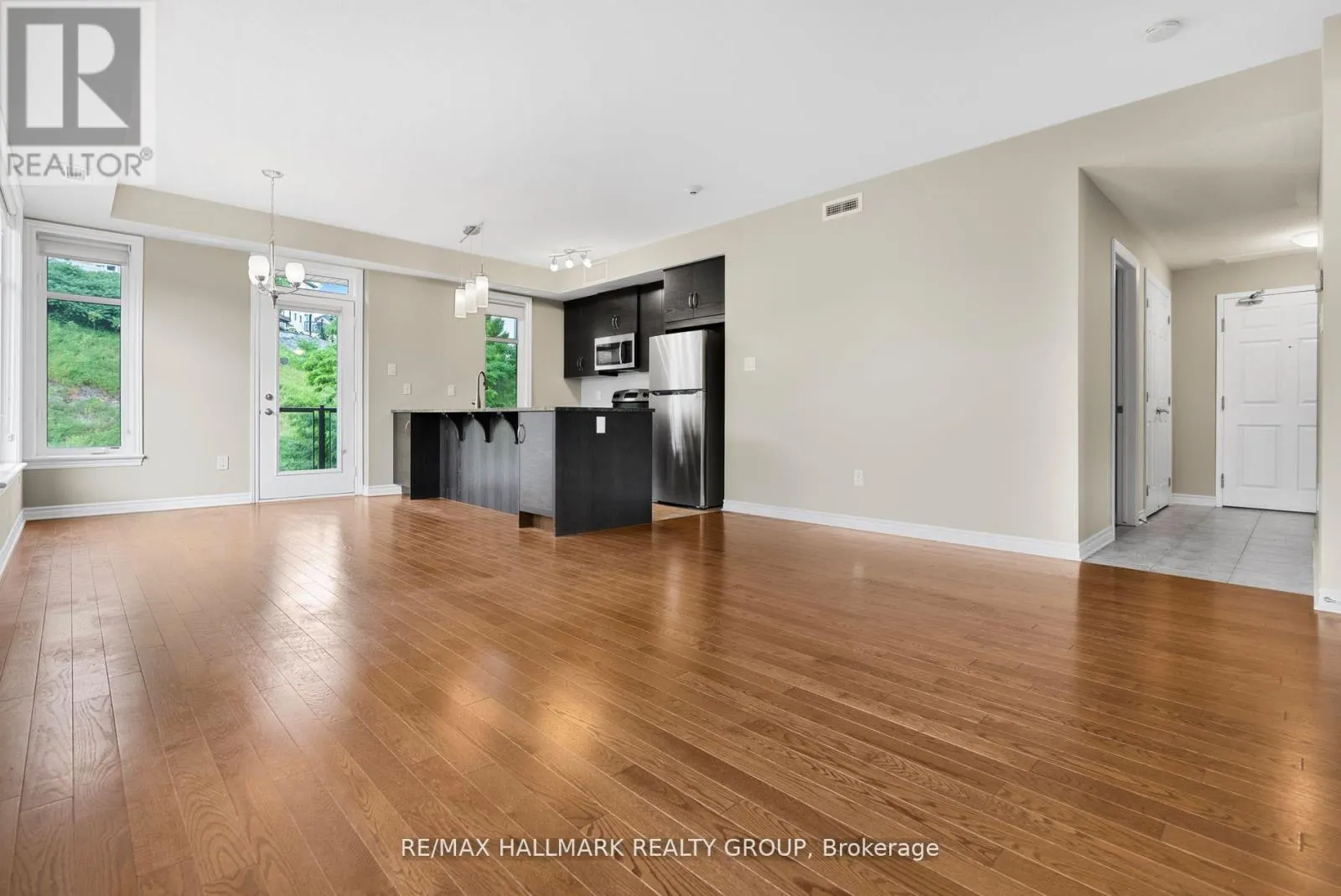 202 - 170 GUELPH