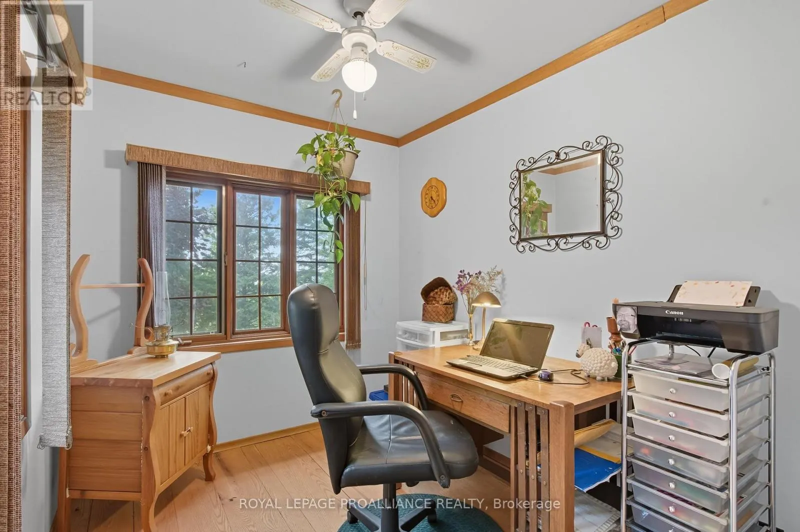 383 HANSEN ROAD