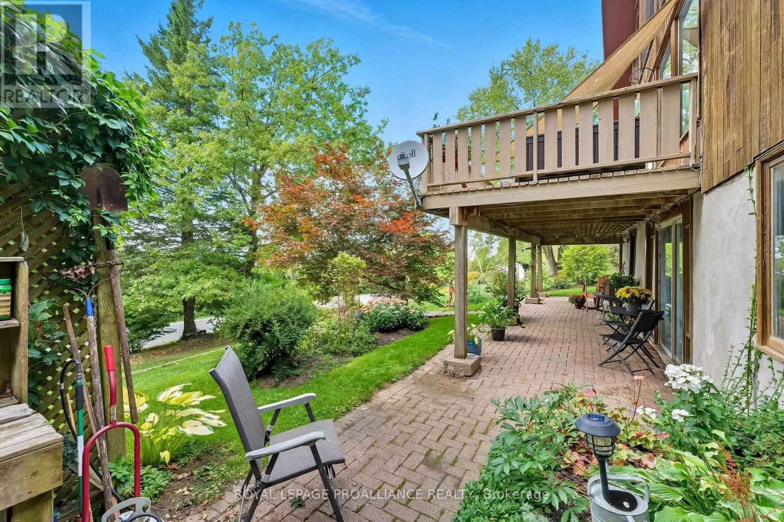 383 HANSEN ROAD