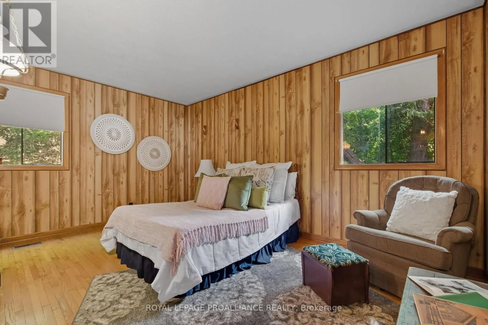 383 HANSEN ROAD