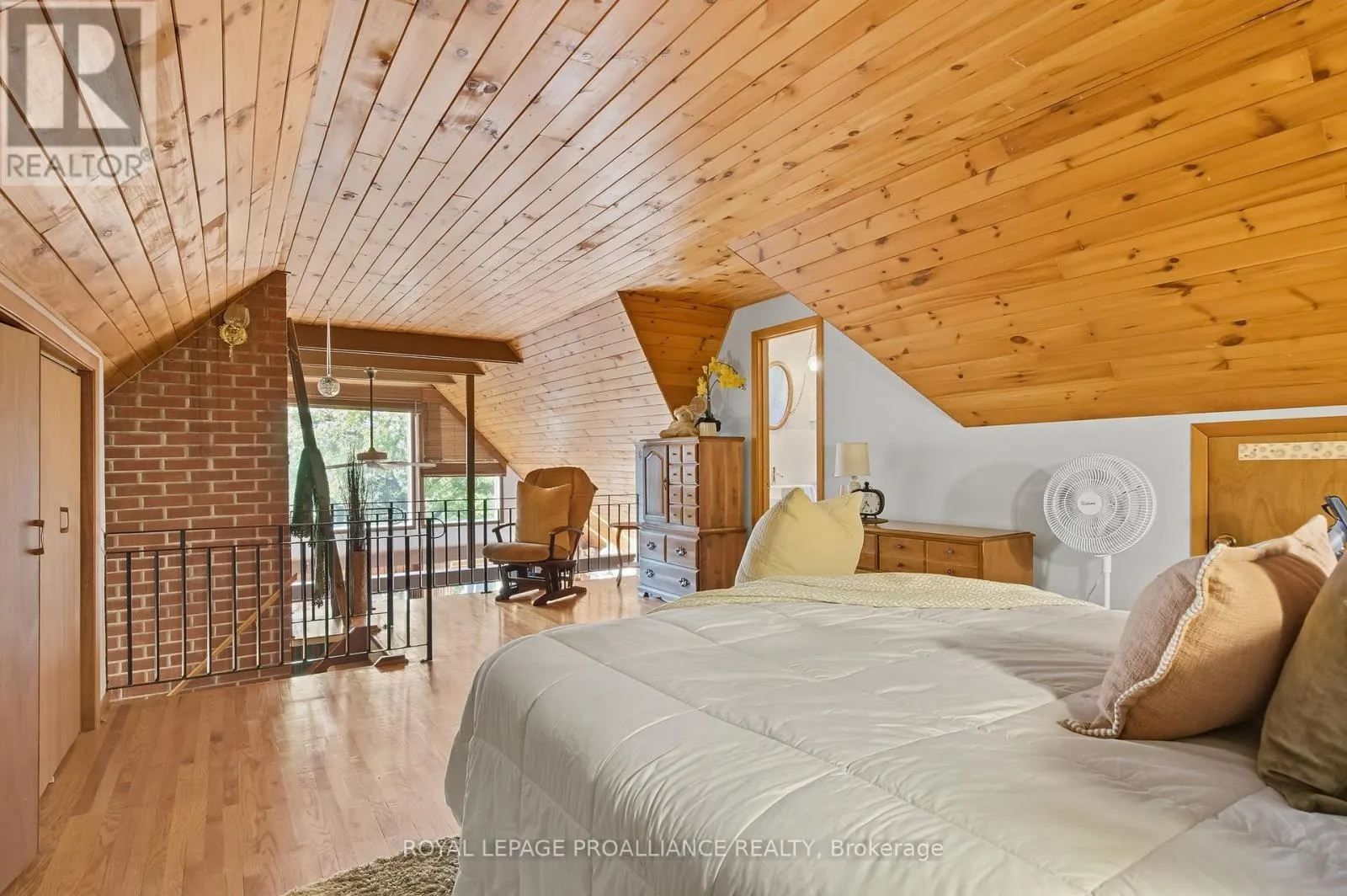383 HANSEN ROAD