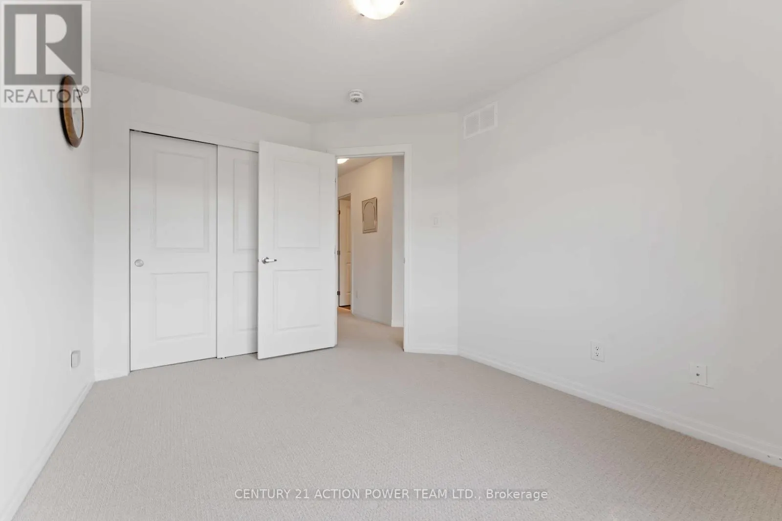 214 GOSSAMER STREET