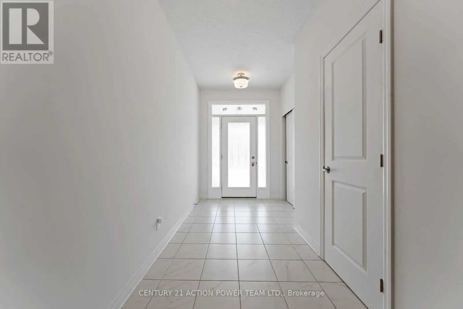 214 GOSSAMER STREET