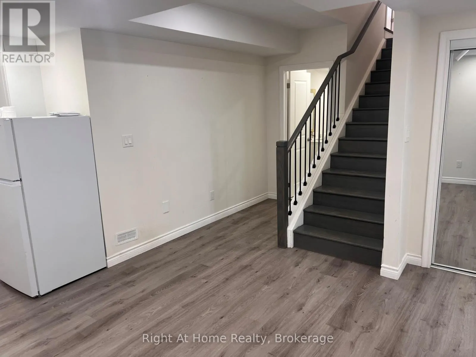 BASEMENT - 87 HITCHMAN STREET, #Basement