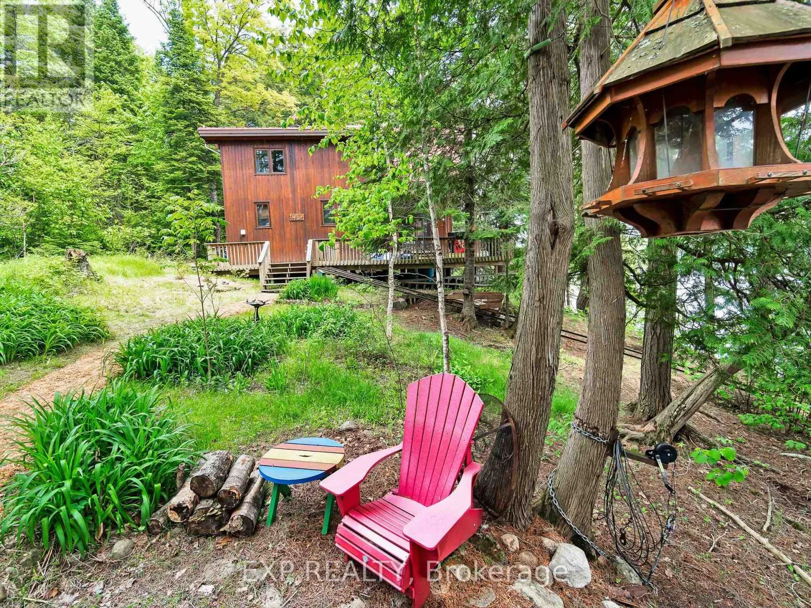 230 DOE LAKE PENINSULA