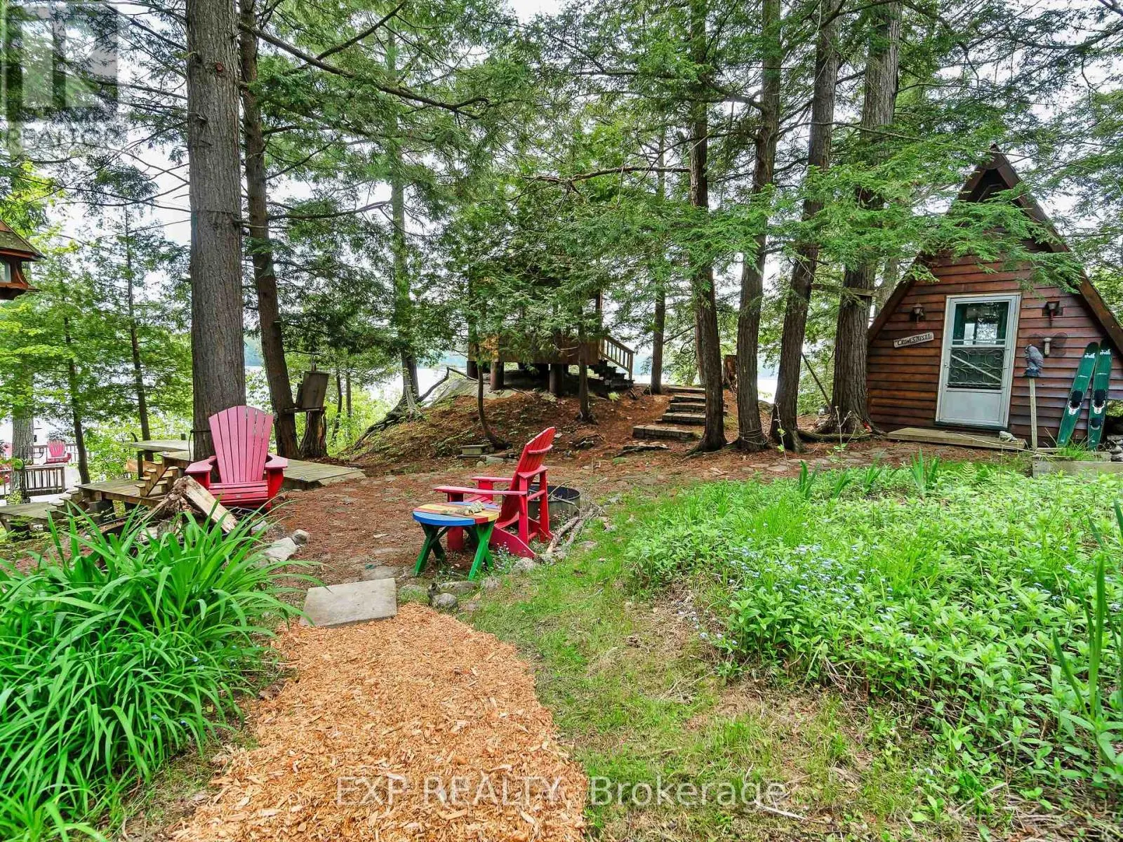 230 DOE LAKE PENINSULA