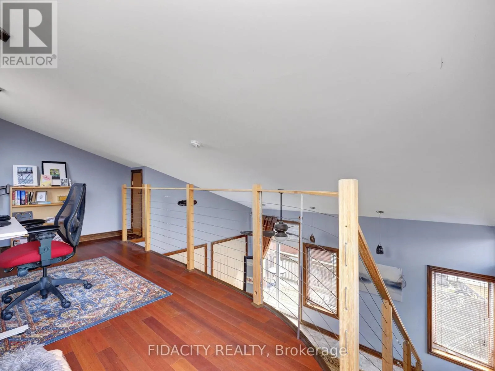 296 ROYAL AVENUE