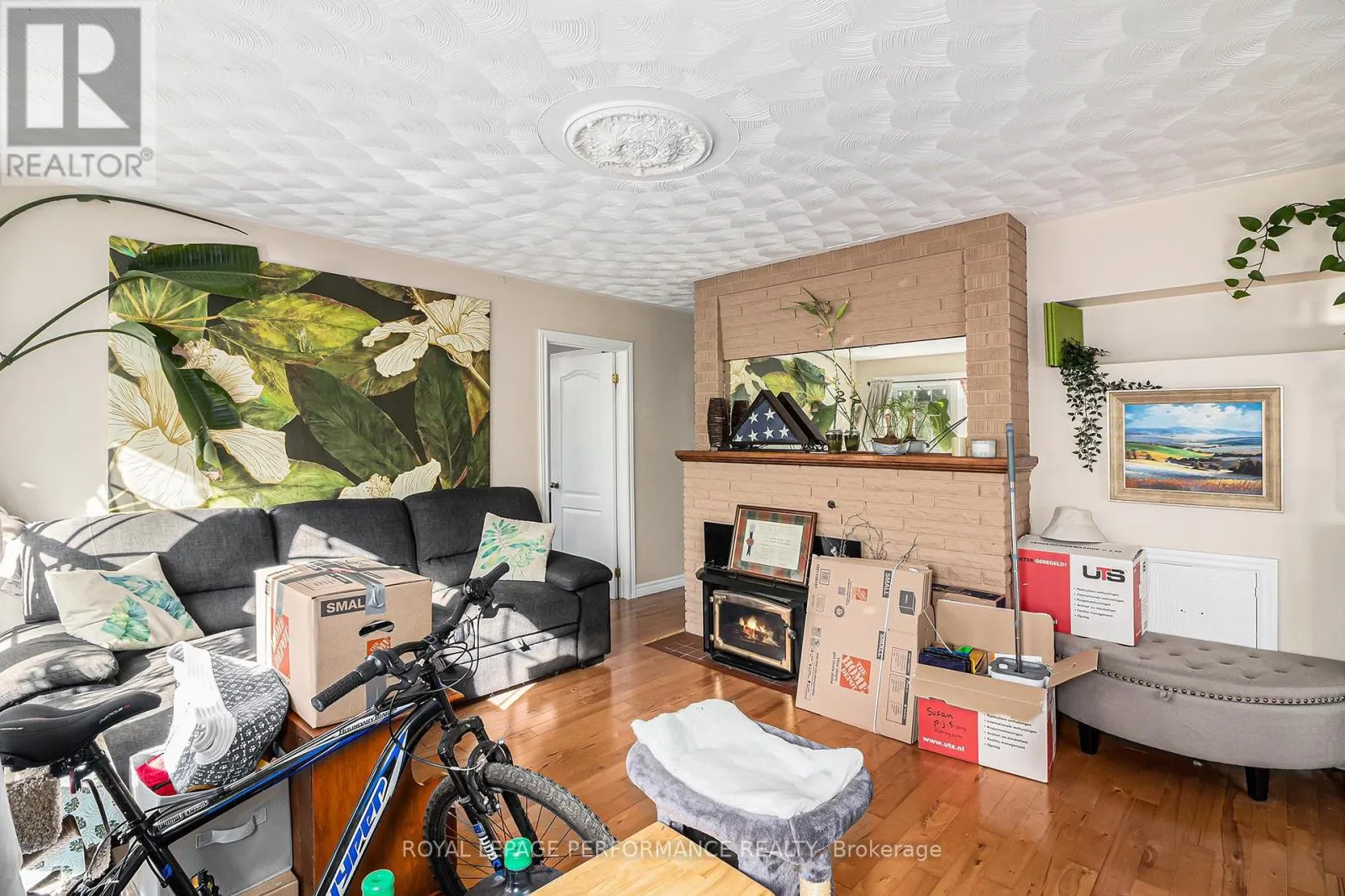 724 ST ANTOINE STREET