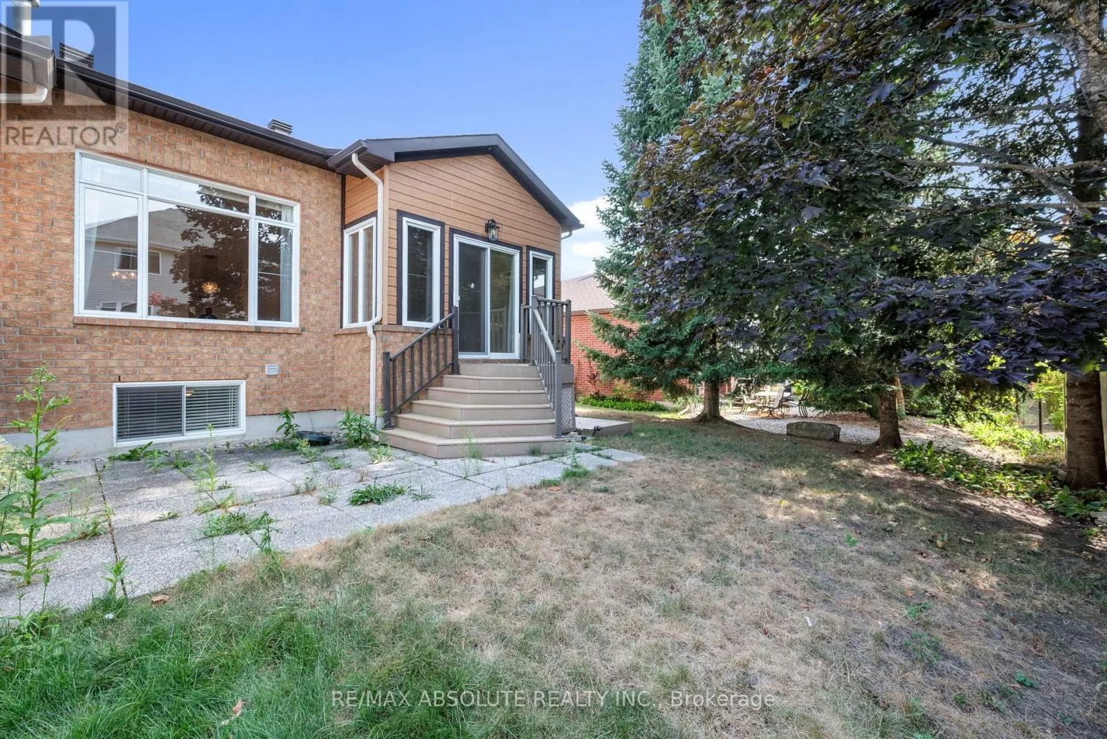 87 WATERTHRUSH CRESCENT