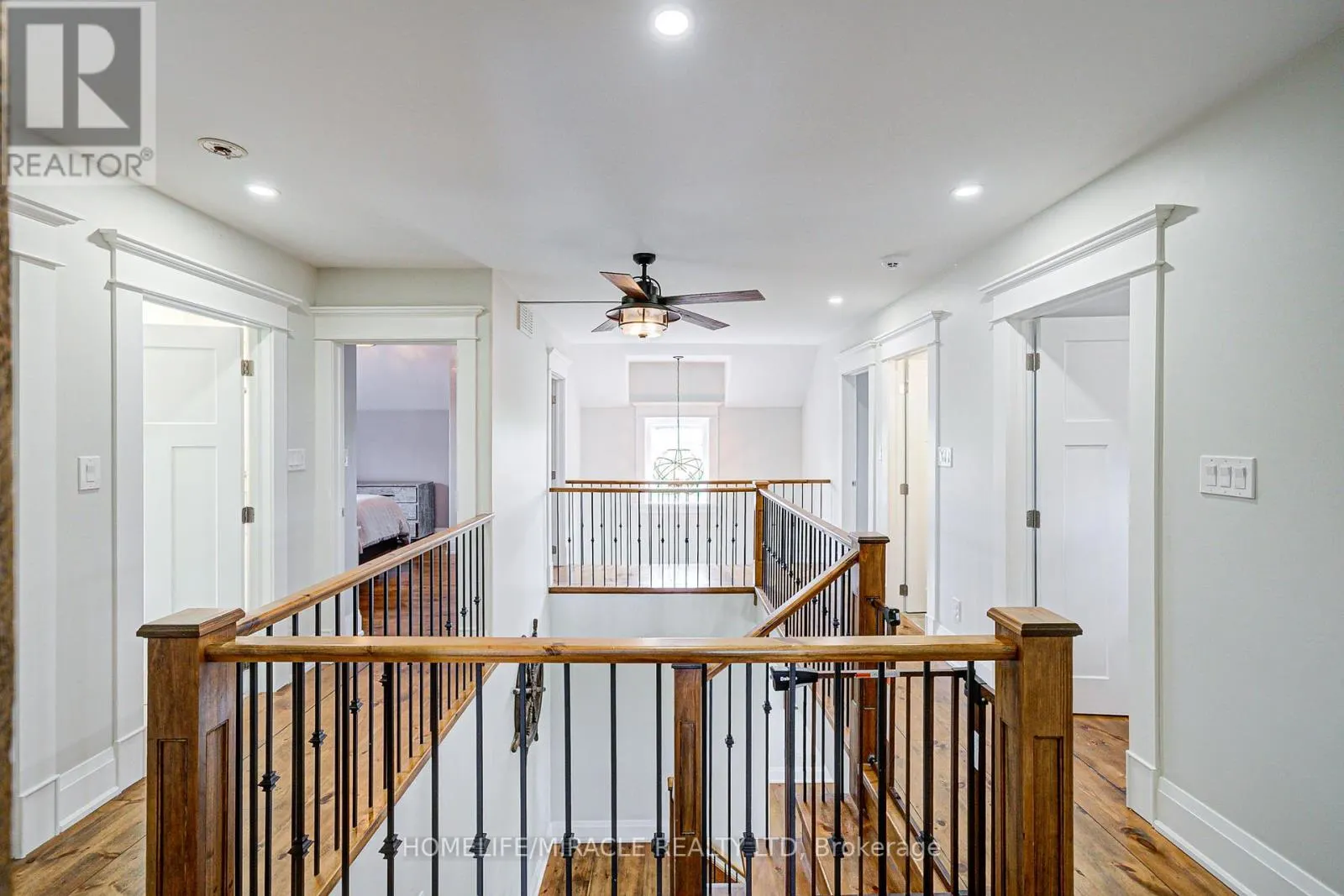 9214 OAK RIDGES DRIVE