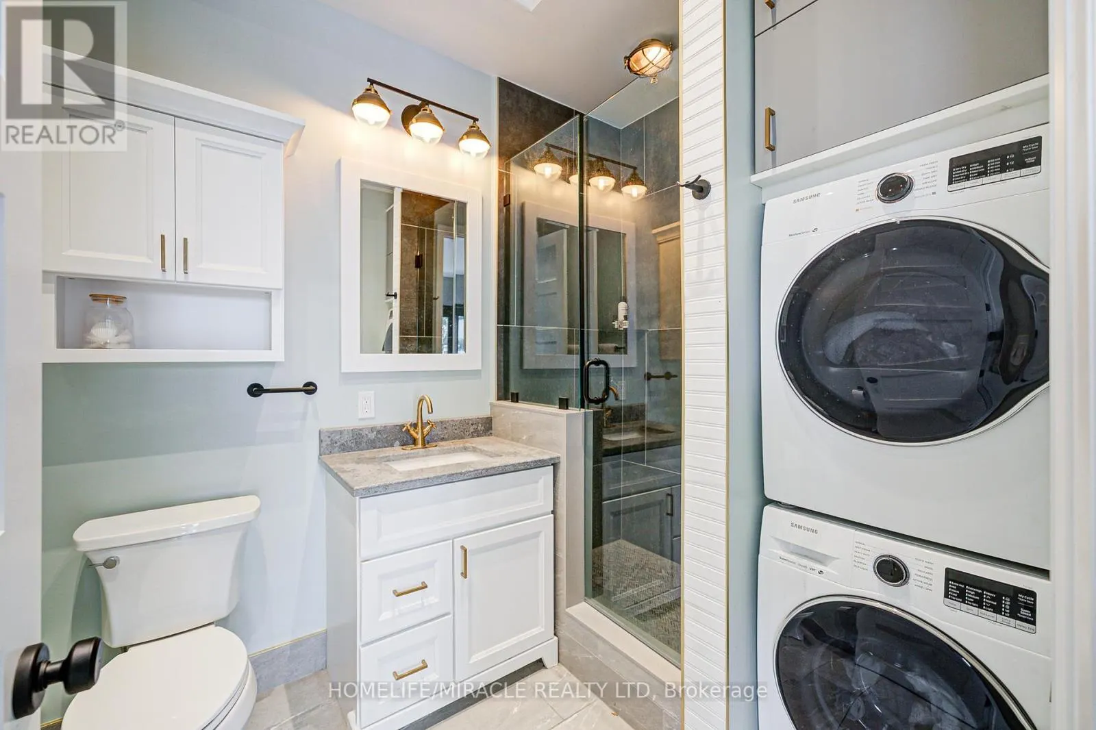 9214 OAK RIDGES DRIVE