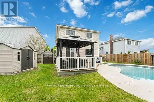 17 RANNIE COURT