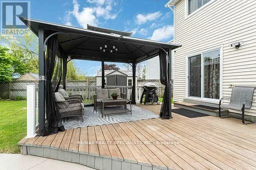 17 RANNIE COURT
