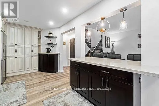 17 RANNIE COURT