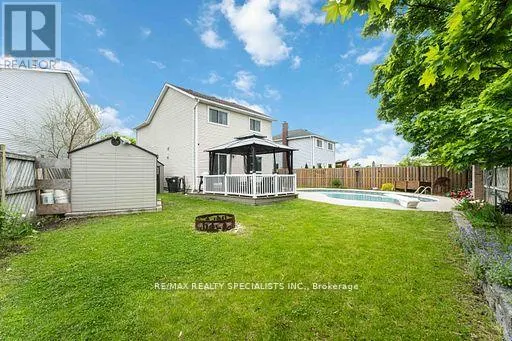 17 RANNIE COURT