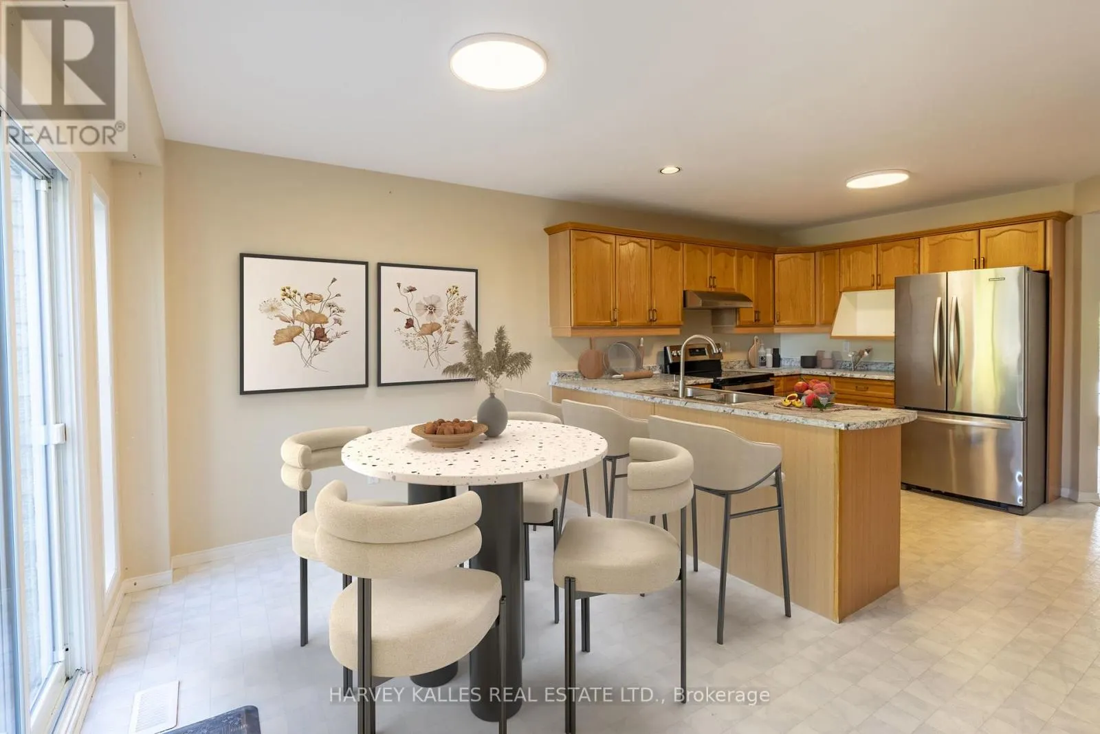 573 WINDJAMMER WAY