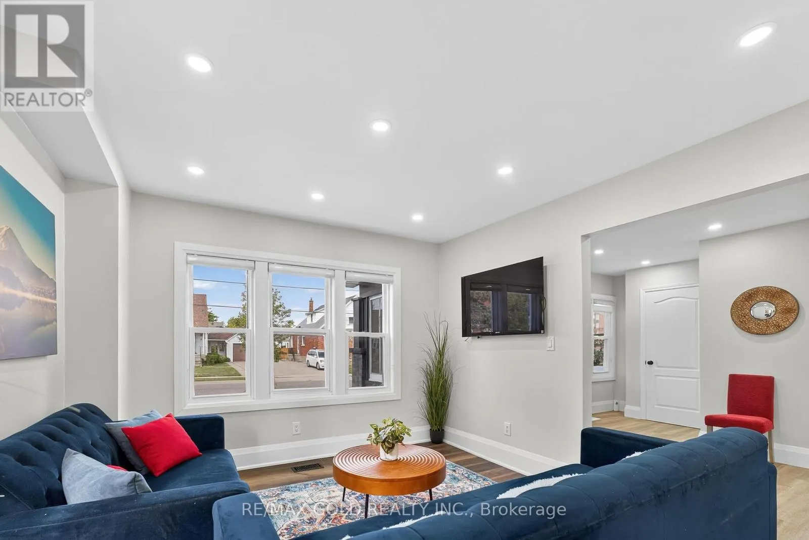 3 WARDROPE AVENUE