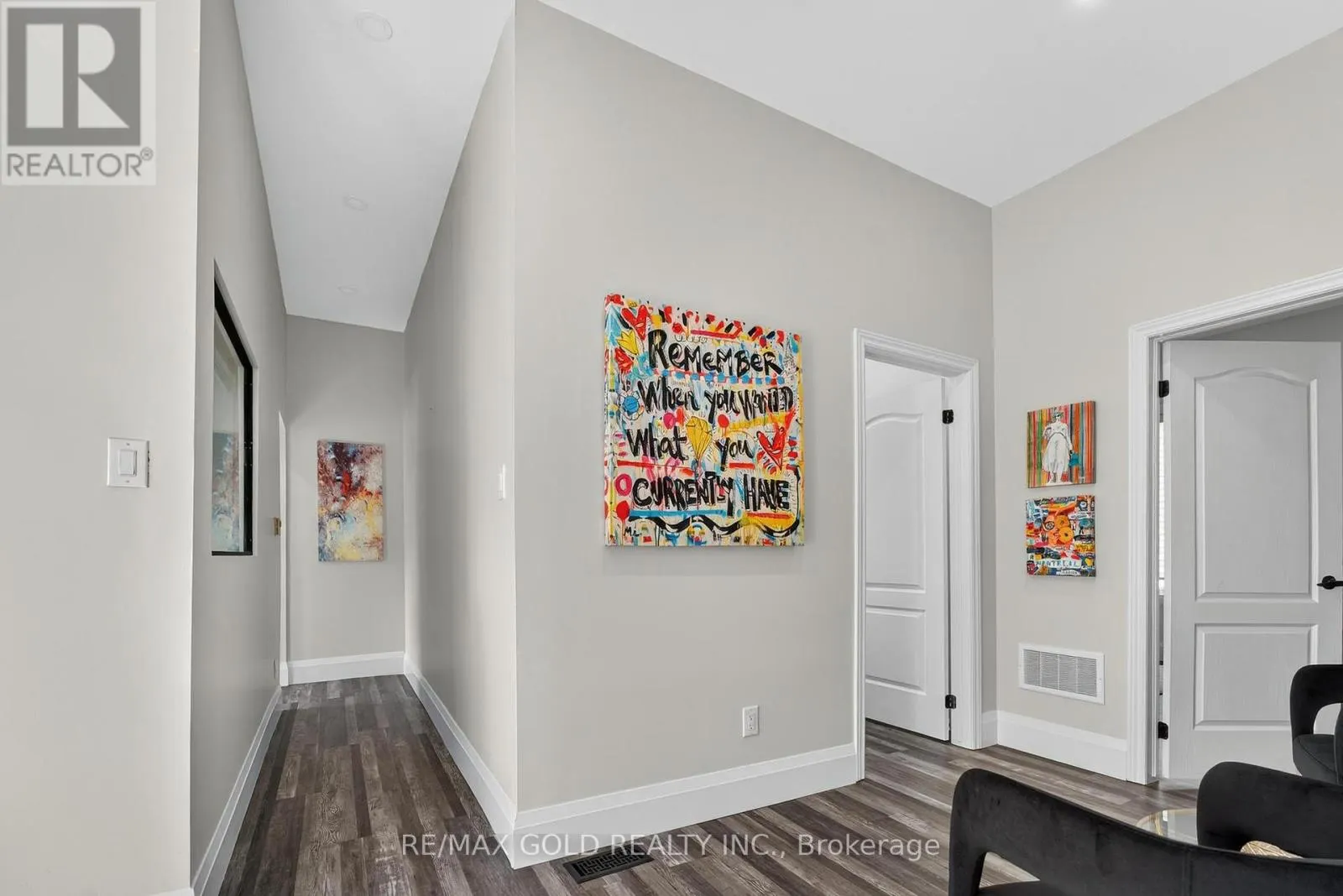 3 WARDROPE AVENUE