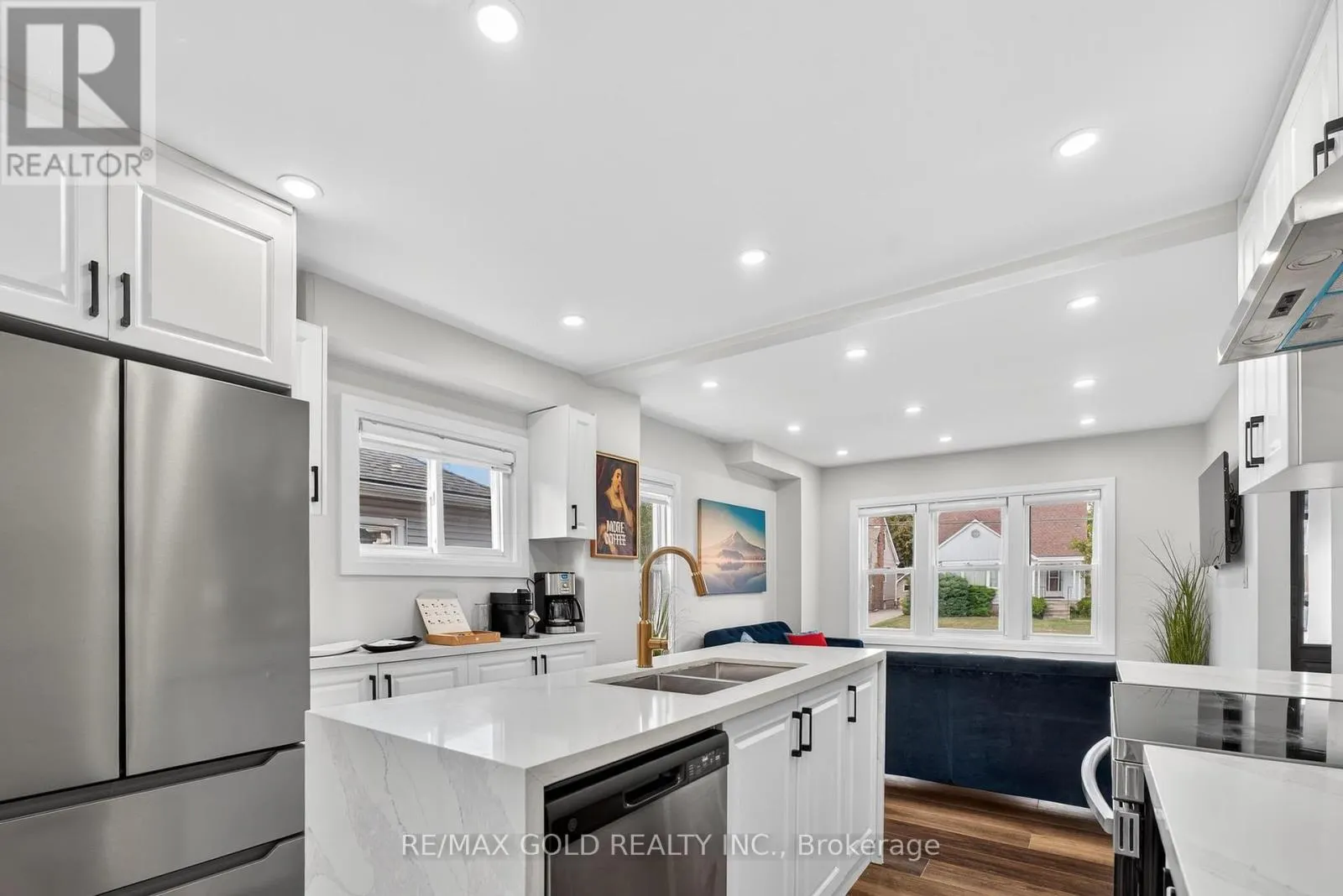 3 WARDROPE AVENUE