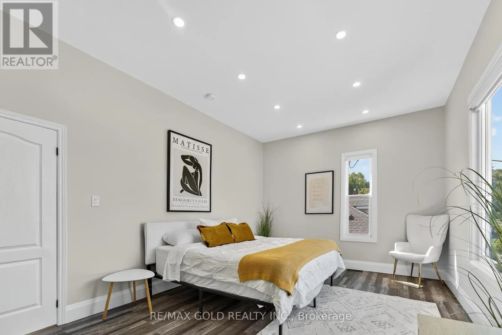 3 WARDROPE AVENUE