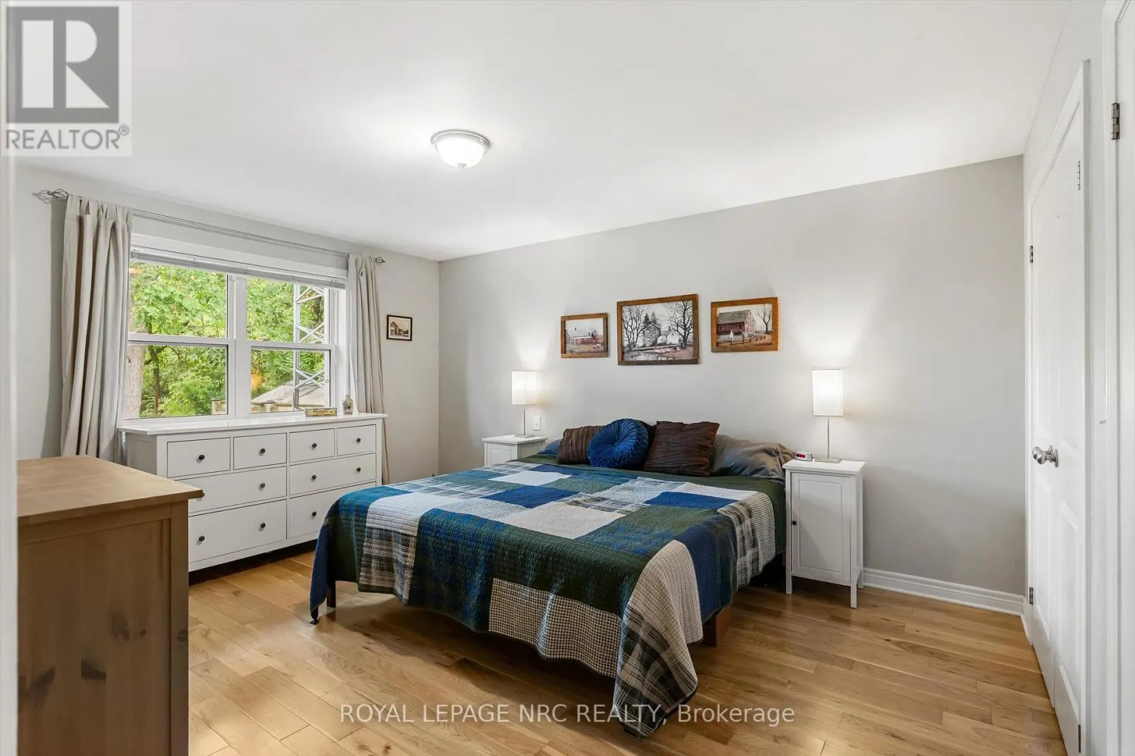 3552 CAMPDEN ROAD