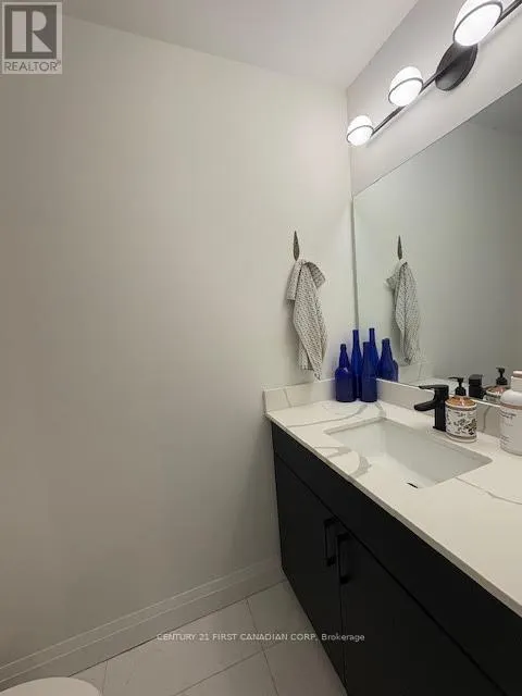 125 - 3900 SAVOY STREET, #125