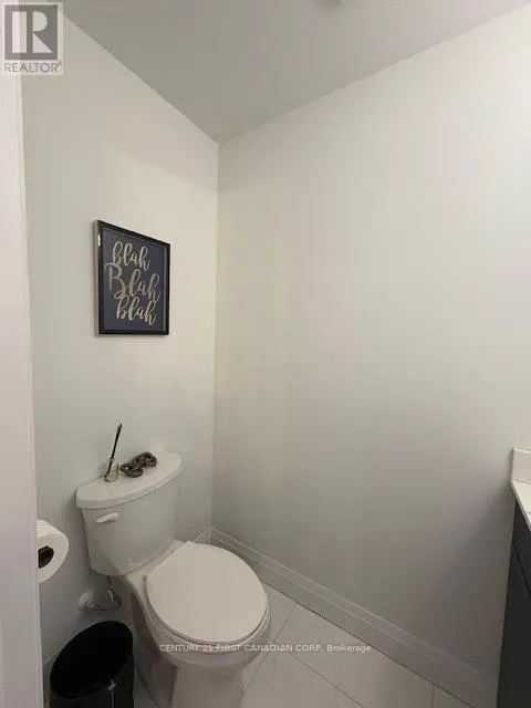 125 - 3900 SAVOY STREET, #125
