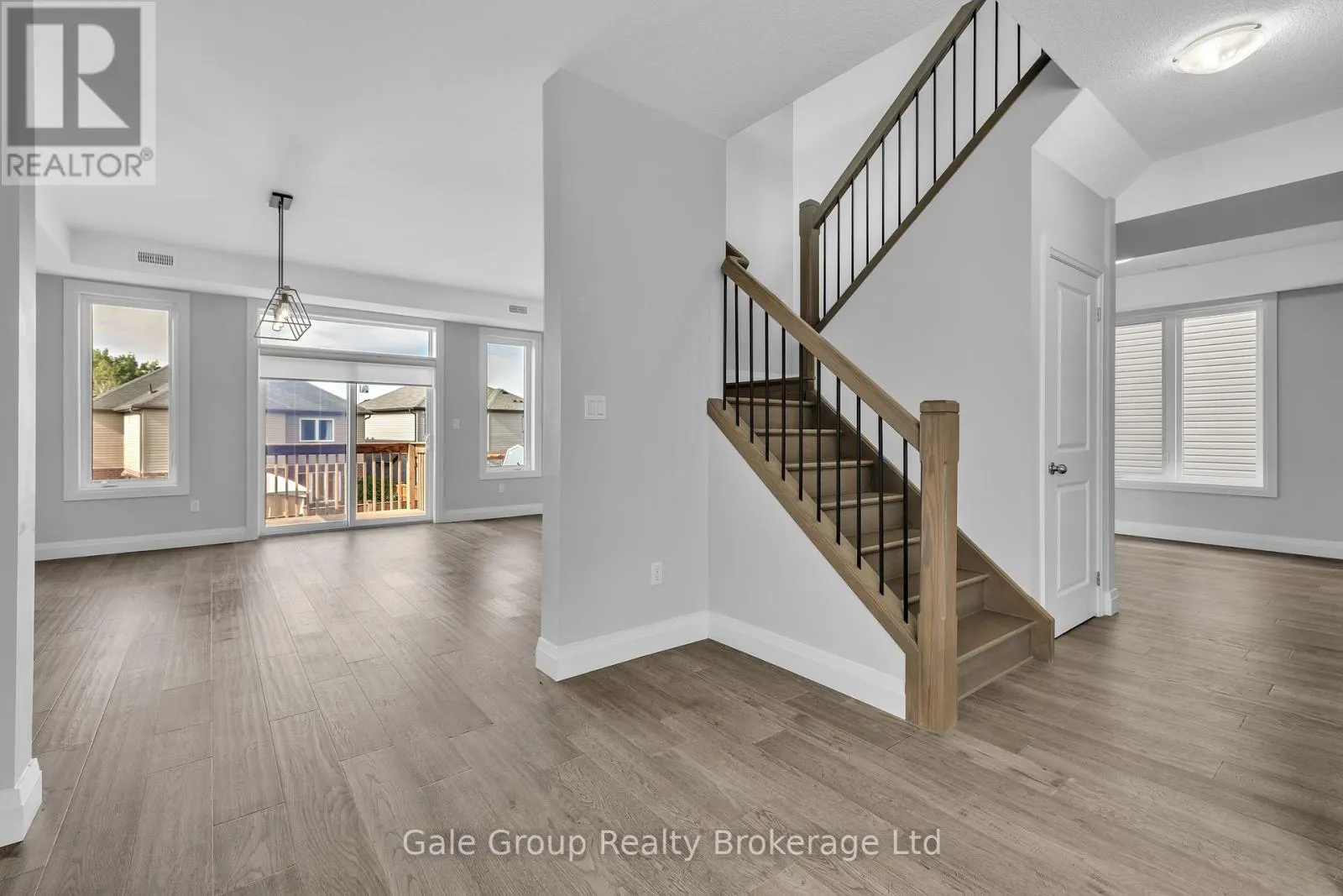 538 FAIRWAY ROAD