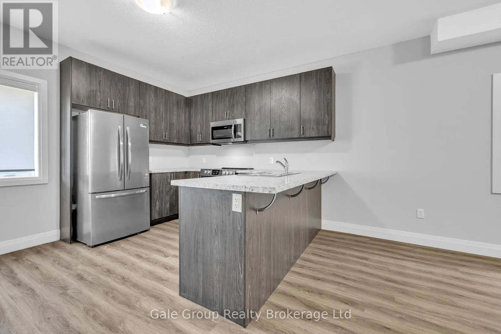 538 FAIRWAY ROAD