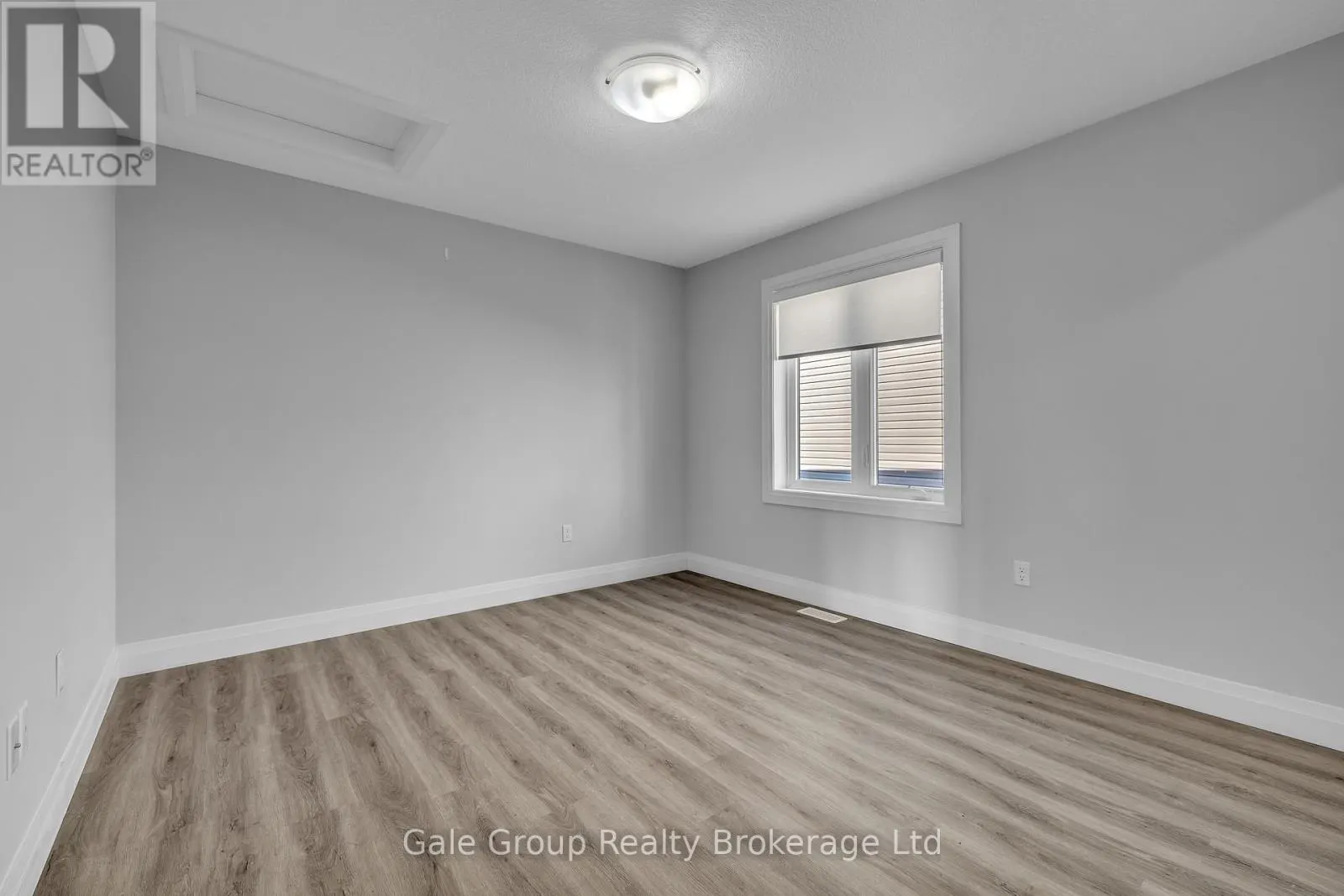 538 FAIRWAY ROAD