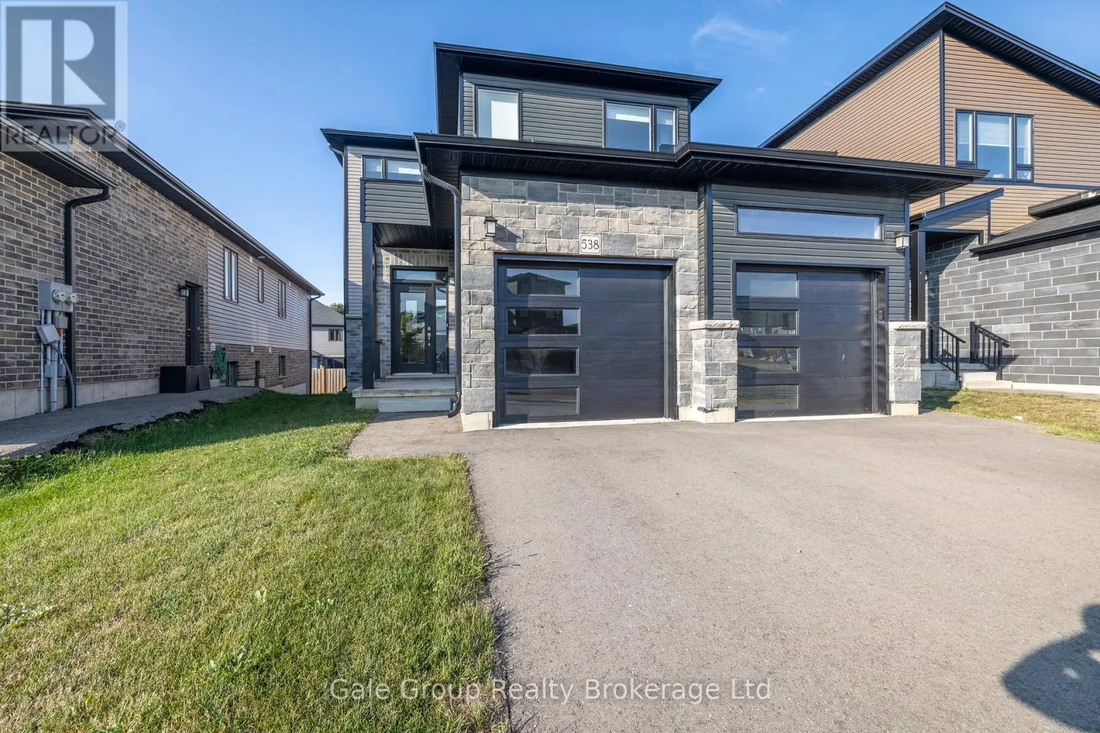 538 FAIRWAY ROAD