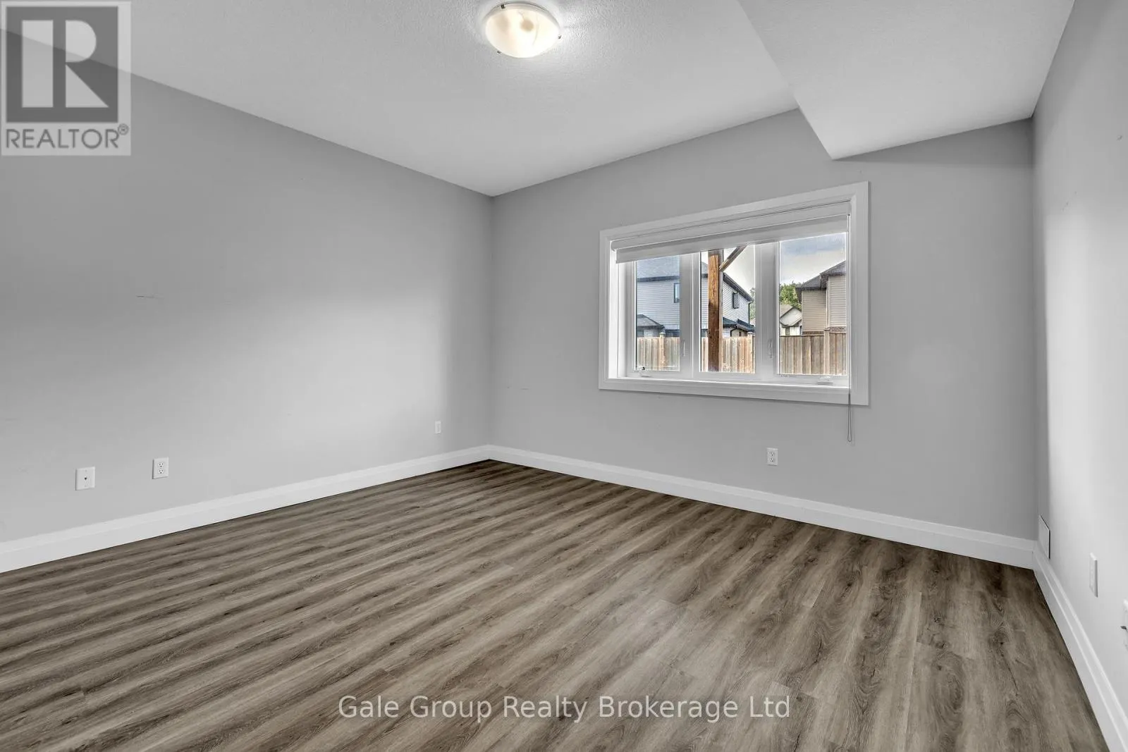 538 FAIRWAY ROAD