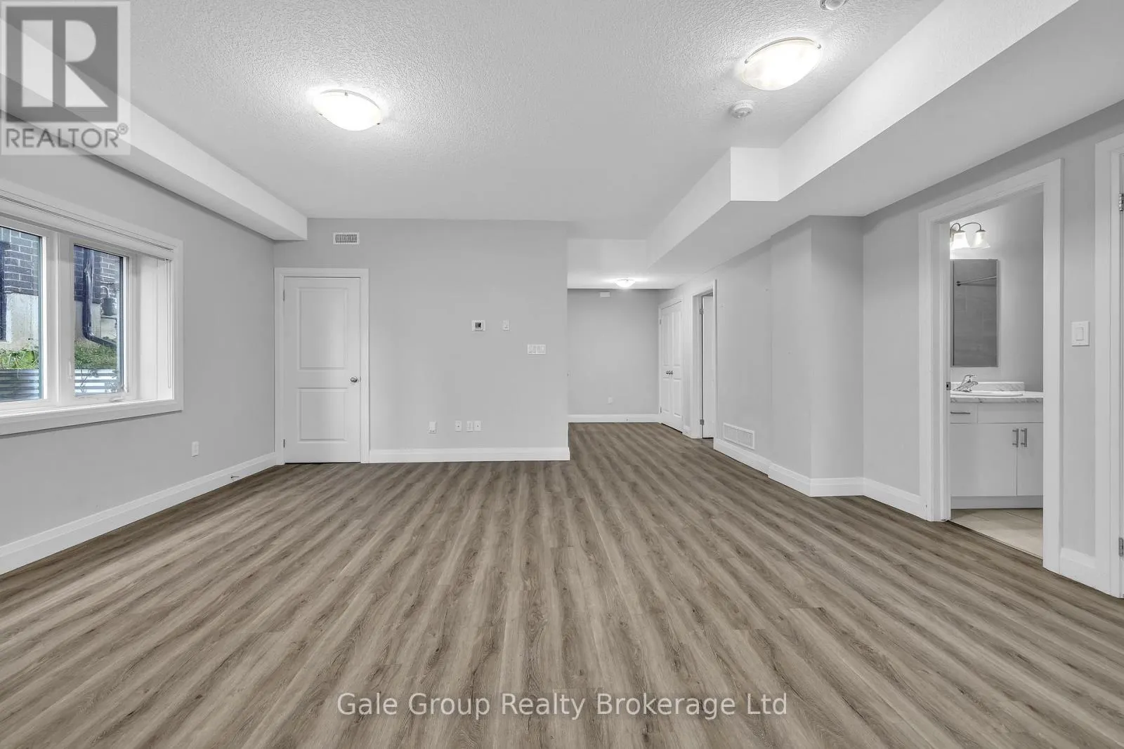 538 FAIRWAY ROAD