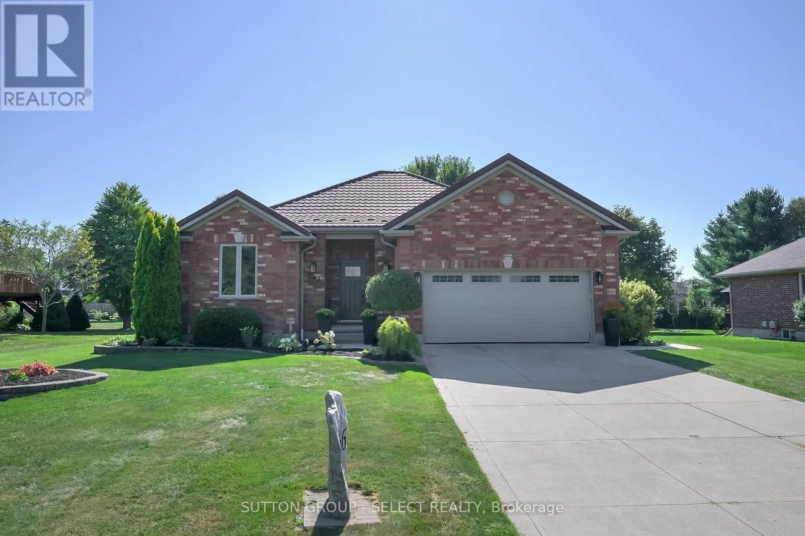 8663 PARKHOUSE DRIVE