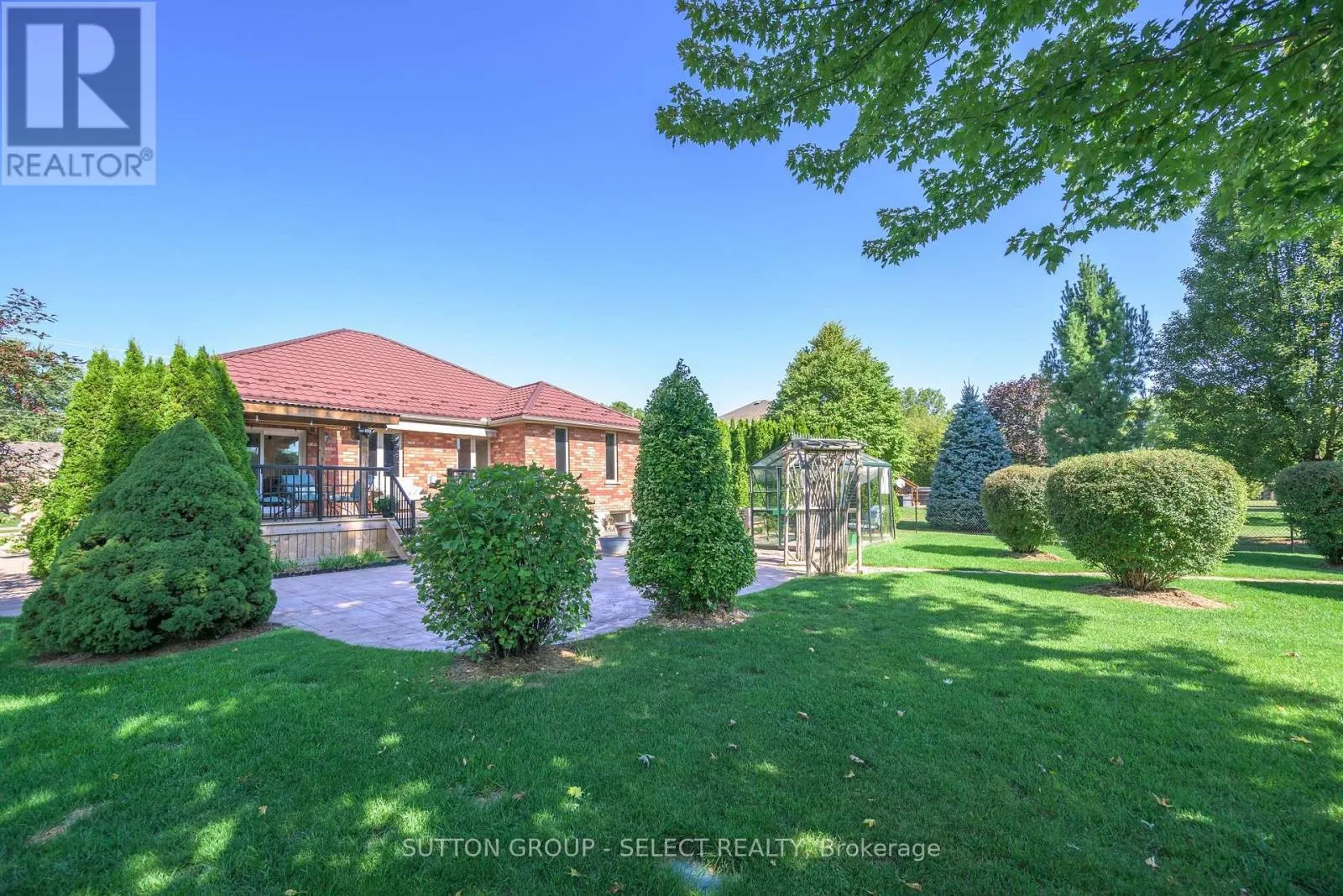 8663 PARKHOUSE DRIVE