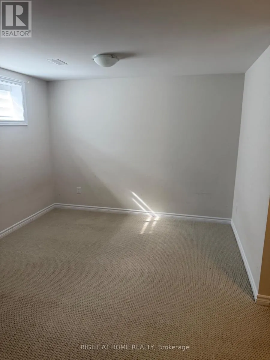 704 PETANQUE CRESCENT