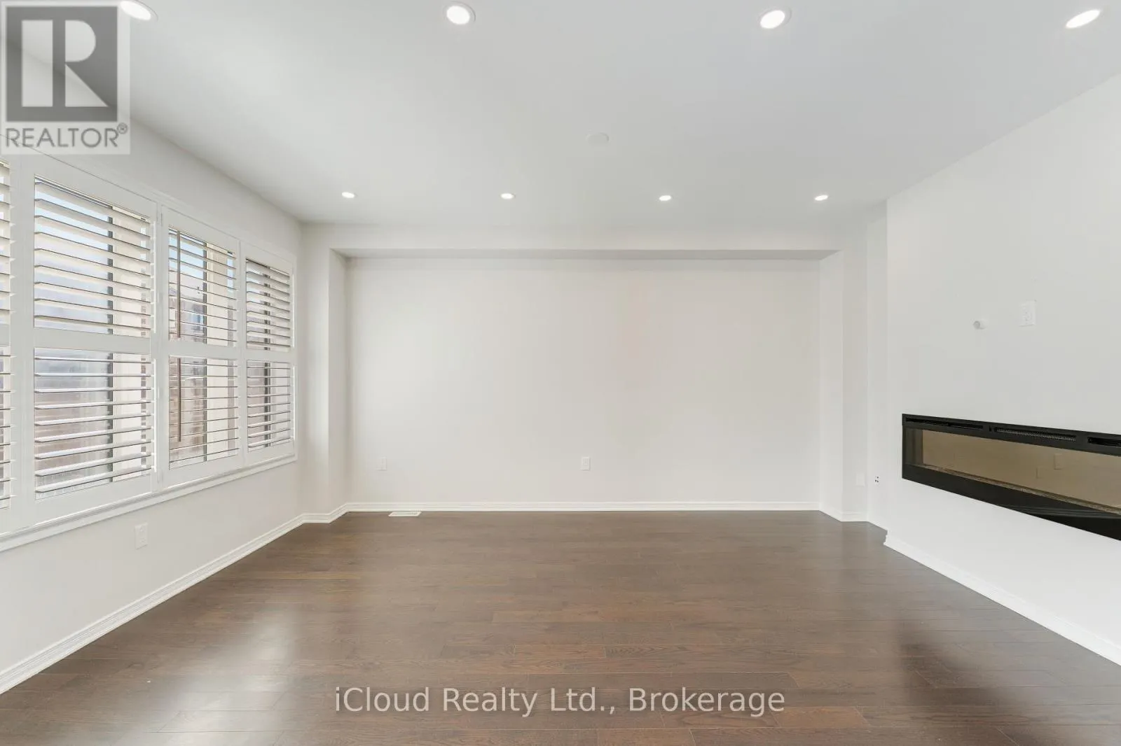 26 MULL AVENUE