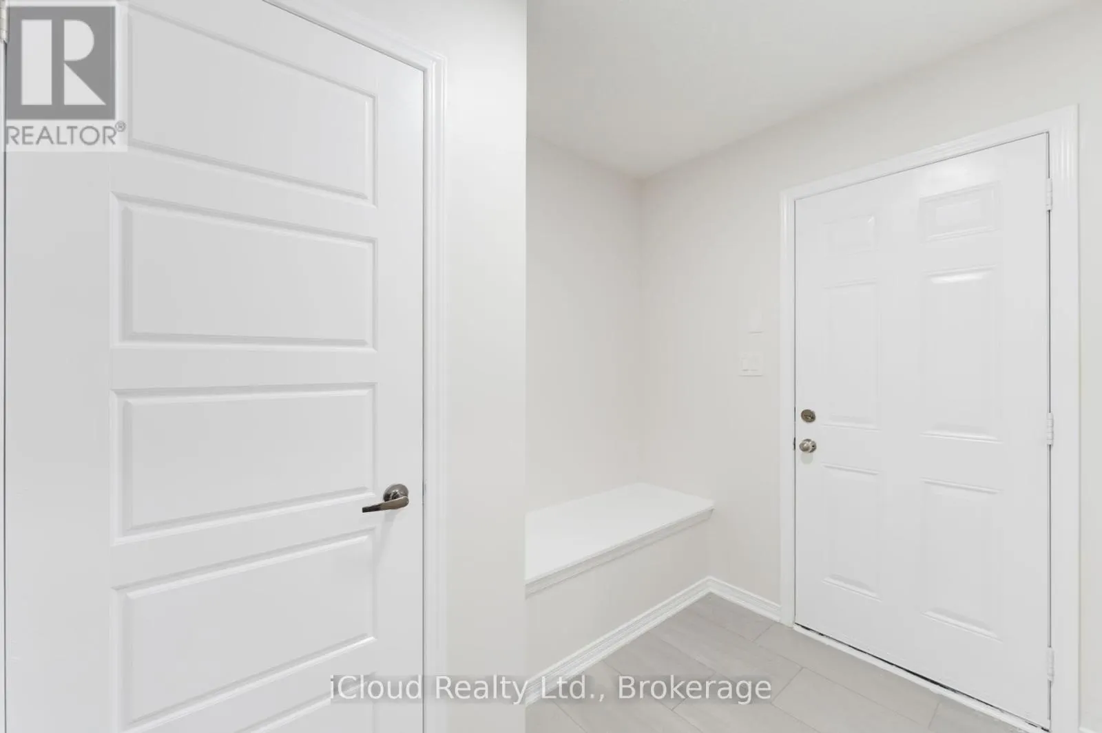 26 MULL AVENUE