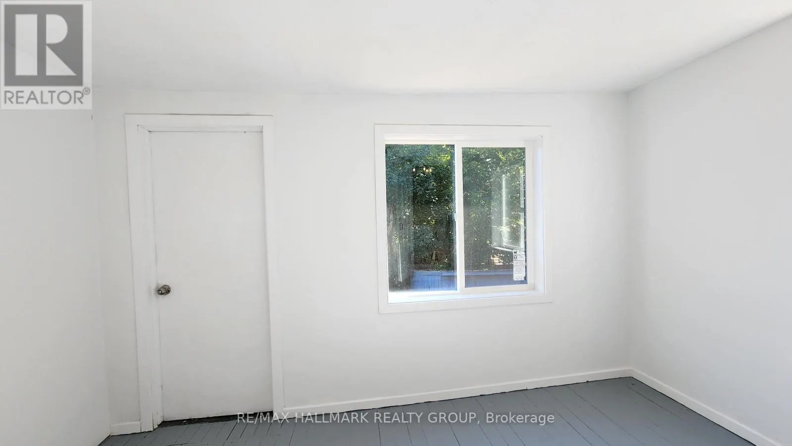 2 - 122 FOURTH AVENUE