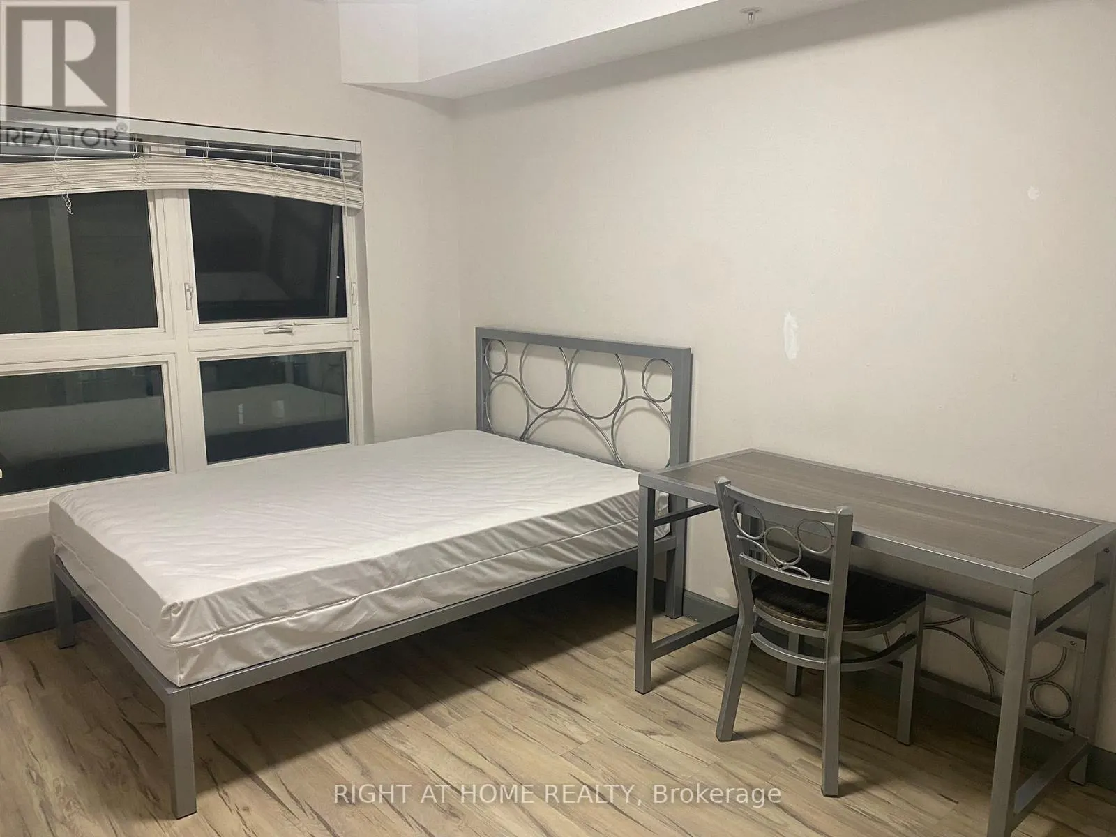 296 (ONE BEDRM FOR RENT) - 258B SUNVIEW STREET