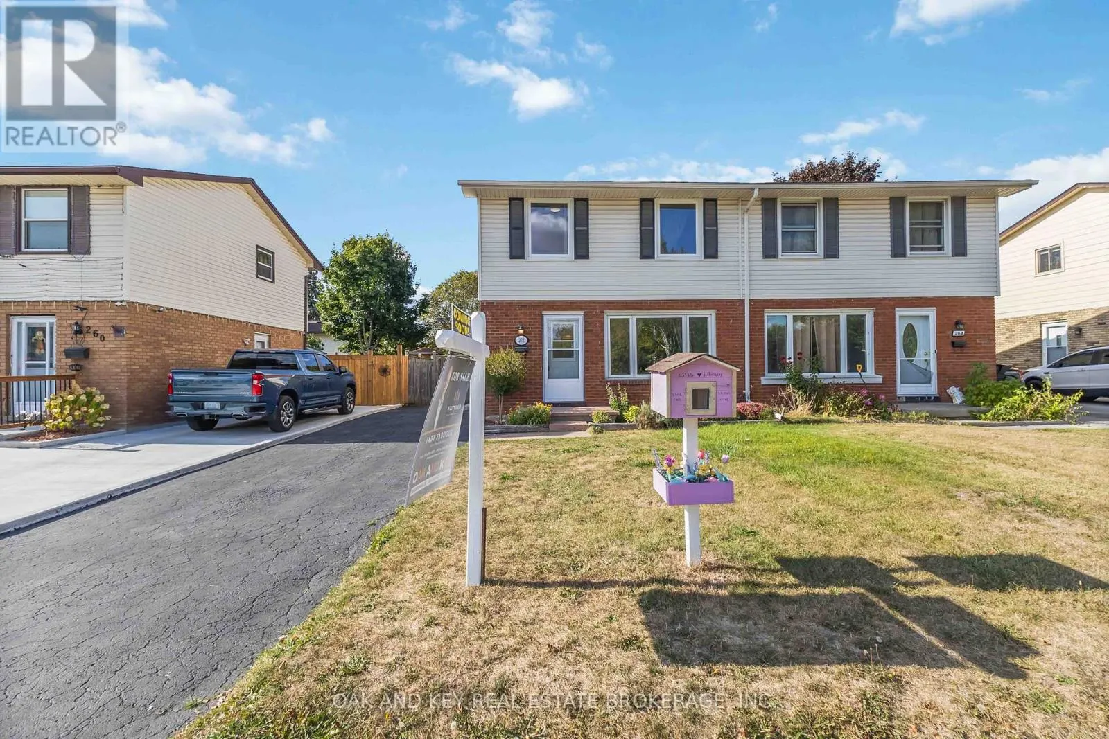 262 ADMIRAL DRIVE