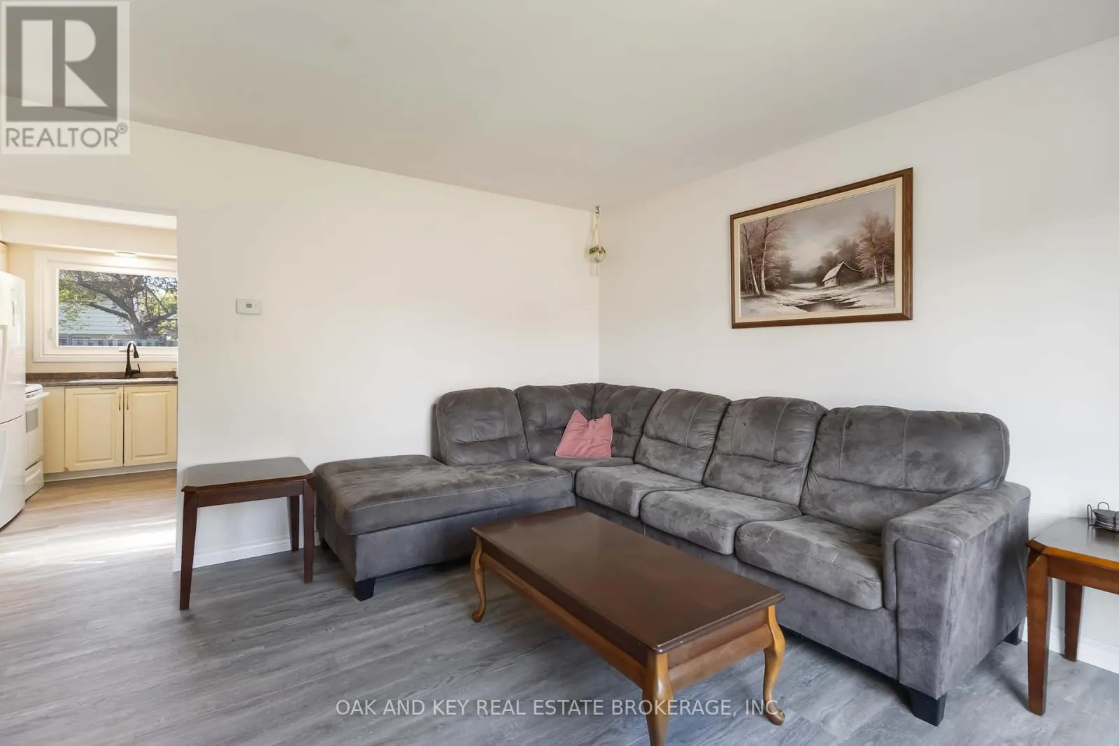 262 ADMIRAL DRIVE
