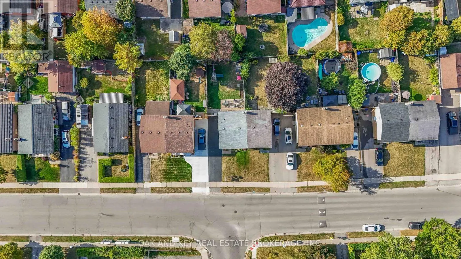 262 ADMIRAL DRIVE